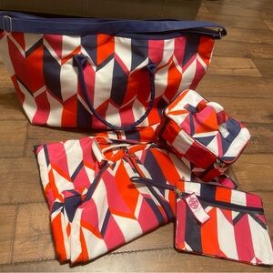 Buckhead Bettie's Beau And Arrow Travel Set‎ Of Four Bags